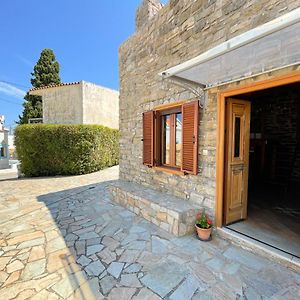 Villa Echo Traditional House - Ηχώ Παραδοσιακό Σπίτι à Émbonas Exterior photo