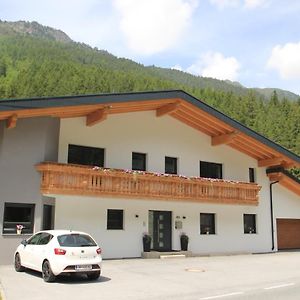 Appartement Apart Bergglueck à Sankt Leonhard im Pitztal Exterior photo