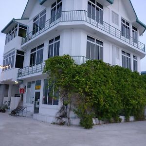 Baivaru Guesthouse Services Dhaandhoo Exterior photo