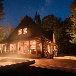 The Beaver Lodge By Escapades Tremblant Lac-Supérieur Exterior photo