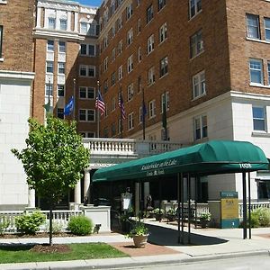 Hotel Knickerbocker On The Lake à Milwaukee Exterior photo