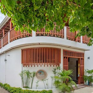 Hotel Ithaa Dhigurah à Dhigurah  Exterior photo