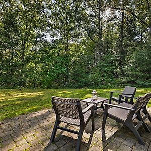 Villa Stroudsburg Hideout In Poconos With Private Hot Tub! Exterior photo