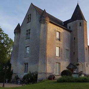 Hotel Château de Ré à Le Petit-Pressigny Exterior photo