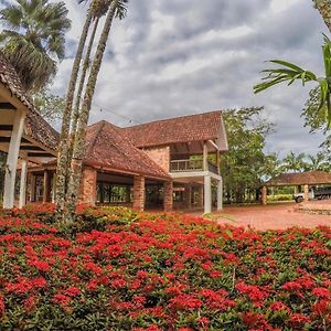 Hotel Hacienda Gualanday Apiay Exterior photo