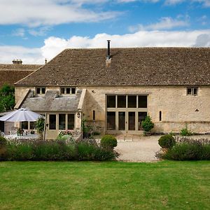 Villa Tom'S Barn à Cheltenham Exterior photo