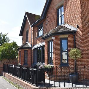 Appartement Booking Urban At Stisted à Braintree Exterior photo