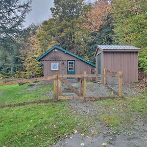 Villa Cambridge Cabin Less Than 2 Mi To Smugglers Notch! à Jeffersonville Exterior photo