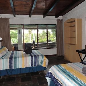 Appartement Bushpigs Haven à Saint Lucia Estuary Exterior photo