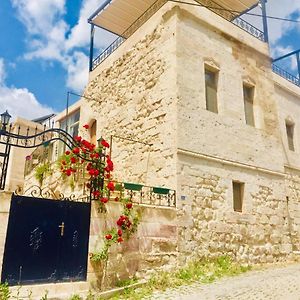 Bed and Breakfast Monte Cappa Cave House à Akkoy  Exterior photo