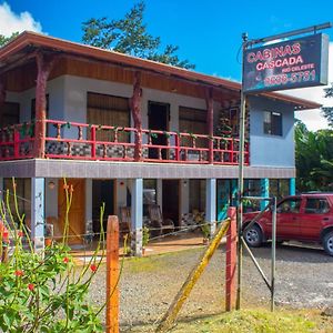 Bed and Breakfast Cabinas Cascada Rio Celeste à Bijagua Exterior photo