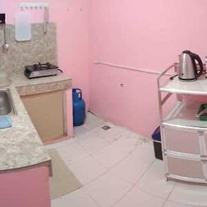 Appartement Djci Apartelle With Kitchen N Bath 211-209 à Cabanatuan Exterior photo