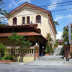 Hotel Anggerik Lodging à George Town Exterior photo