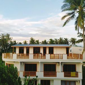 Cowry Inn Fulidhoo Exterior photo