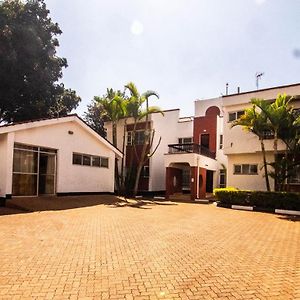 Village Villa Nairobi Exterior photo