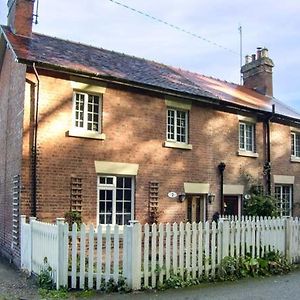 Aqueduct Cottage Chirk Exterior photo