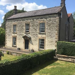 Villa The Hole In The Wall, Midsomer Norton, Nr Bath & Longleat Exterior photo