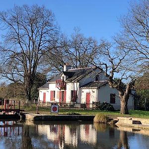 Bed and Breakfast Ecluse de la Tindière à Nort-sur-Erdre  Exterior photo