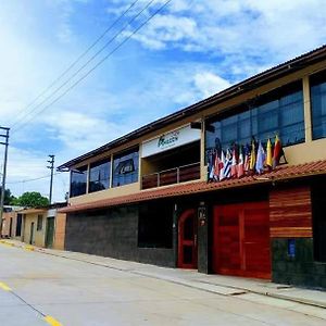 Hotel Amazon City à Pucallpa Exterior photo