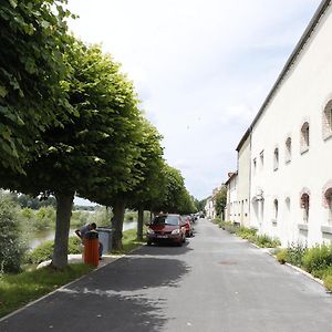 Hébergement de la centrale de Belleville Neuvy-sur-Loire Exterior photo