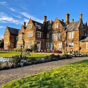 Hotel Hartsfield Manor à Dorking Exterior photo