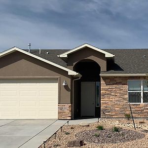 Villa Family-Friendly Grand Junction House With Patio Exterior photo