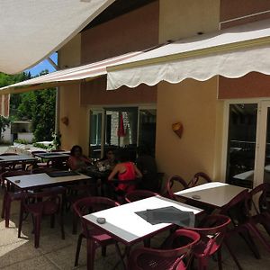 Hotel Le Pidanoux à Saint-Julien-du-Verdon Exterior photo