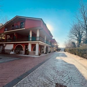 Hotel Pietrabianca Country House à Manocalzati Exterior photo