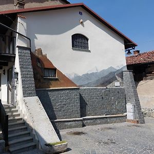 Villa Casa Del Rustico, Indipendente Vista Sacra Con Dipinto à Caprie Exterior photo