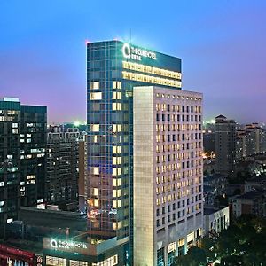 The Qube Hotel Nanqiao Shanghai Exterior photo