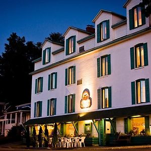 Hotel Auberge La Chocolatiere à North Hatley Exterior photo