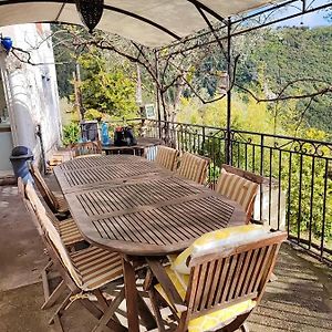 Maison d'une chambre avec vue sur la ville jardin amenage et wifi a Peille Exterior photo