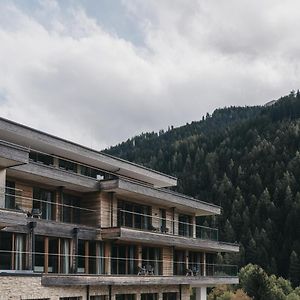 Aparthotel Vaya St Anton à Sankt Anton am Arlberg Exterior photo