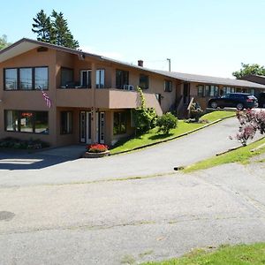 New Age Inn - Voyageur Yarmouth Exterior photo