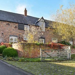 Villa The Coach House à Tilston Exterior photo