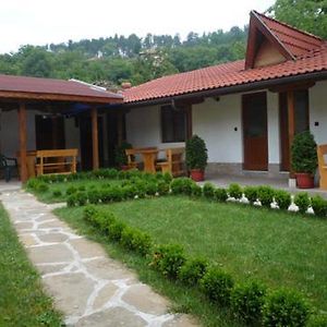 Hotel Къща За Гости Боляри à Tryavna Exterior photo