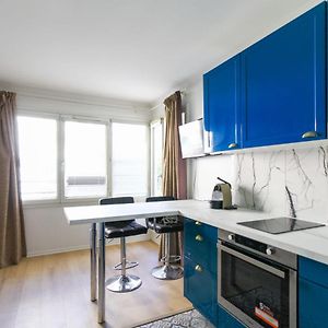 Appartement LUMINEUX Studio de 29m avec WIFI proche de PARIS à Issy-les-Moulineaux Exterior photo