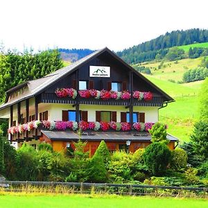 Hotel Pension Lambrecht à Sankt Lambrecht Exterior photo