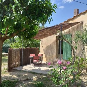 Villa LE STUDIO des Chêneslierres à Lourmarin Exterior photo