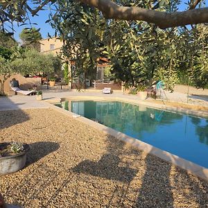 Villa L'Estagniol Lourmarin Exterior photo