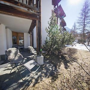 Central Flat For 3 Persons At Hotel Schweizerhof-Lenzerheide Exterior photo