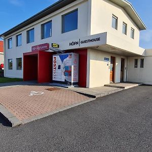 Höfn Guesthouse Exterior photo