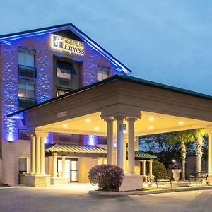 Holiday Inn Express Hotel & Suites Bluffton At Hilton Head Area By Ihg Exterior photo