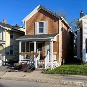 Villa Cozy Finger Lakes Abode In Downtown Canandaigua! Exterior photo