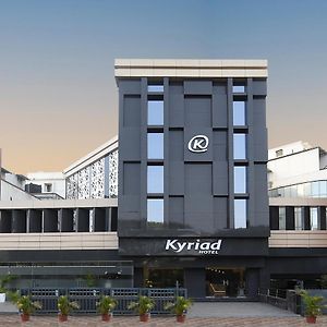 Kyriad Hotel Pimpri Exterior photo