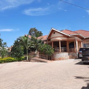 Airport Side Hotel Entebbe Exterior photo