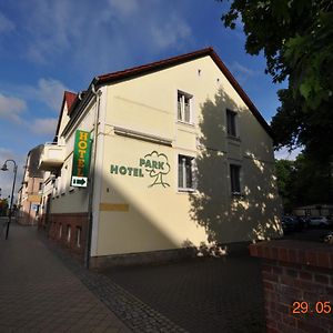 Parkhotel Schwedt-sur-Oder Exterior photo