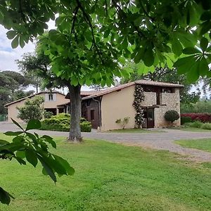 Bed and Breakfast Jardin d'En Naoua à Maubec  Exterior photo