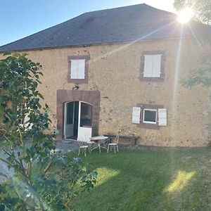 Gîte Guiroya Saint-Jean-le-Vieux  Exterior photo