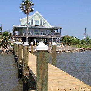 Villa Pelicans Perch - Waterfront Haven With Pool! à La Nouvelle-Orléans Exterior photo